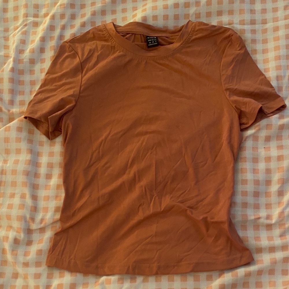 SHEIN Apricot Short Sleeve Tee